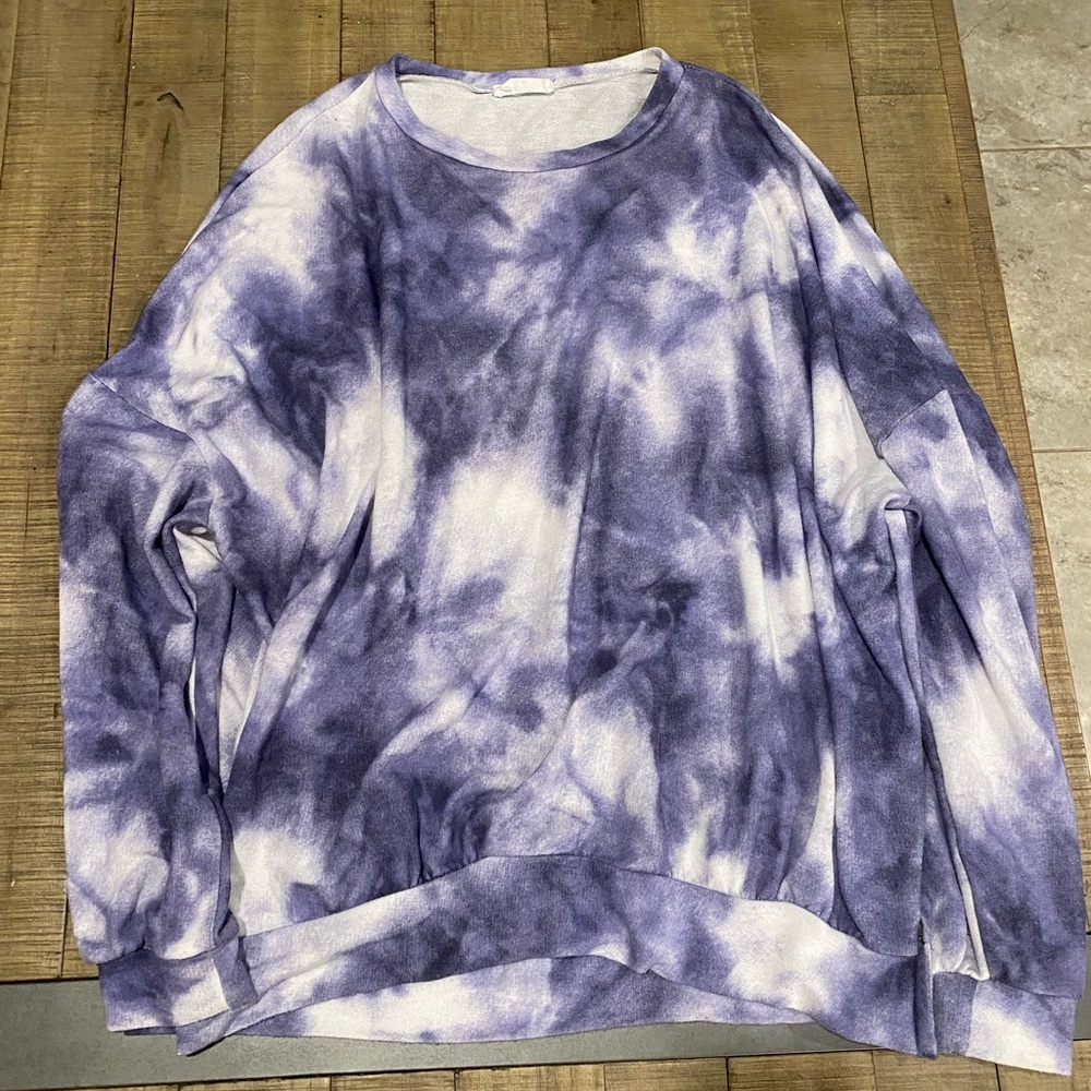 Talulah Blue Tie Dye Pullover